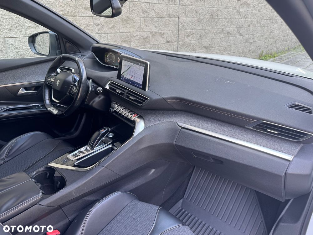 Peugeot 5008 BlueHDI 120 EAT6 Stop & Start Allure - 31