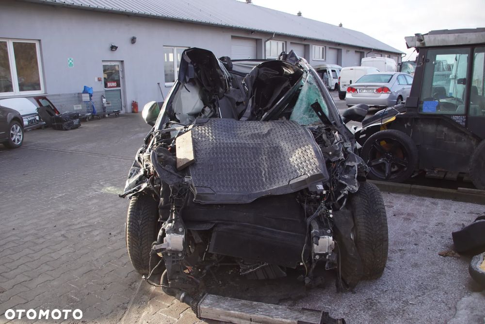 Auto na części - Audi Q5 II FY 2.0 TFSI 252 KM DAYB SUX LY9T 2018R Silnik Skrzynia Drzwi Klapa Zderzak Błotnik Lampa Szyba Klamka Lusterko Sterownik Moduł Czujnik Panel Kierownica - 7