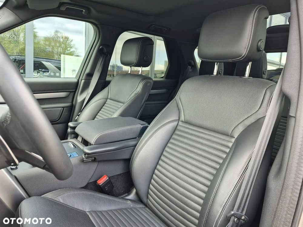 Land Rover Discovery 3.0 D250 mHEV Dynamic SE - 23