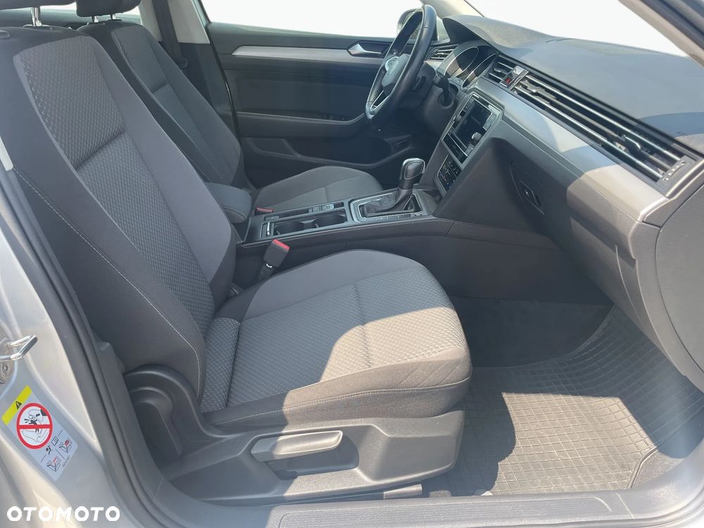 Volkswagen Passat 1.5 TSI EVO Essence DSG - 15