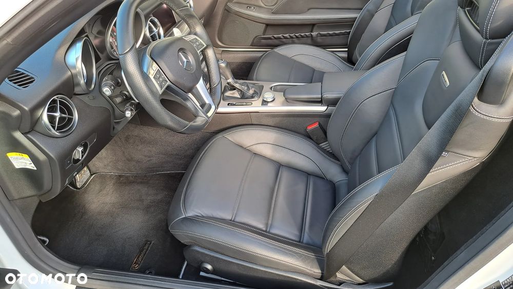 Mercedes-Benz SLK 55 AMG - 30