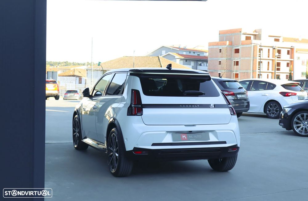 Renault 5 E-Tech 52 kWh Iconic Cinq Autonomia Conforto - 5