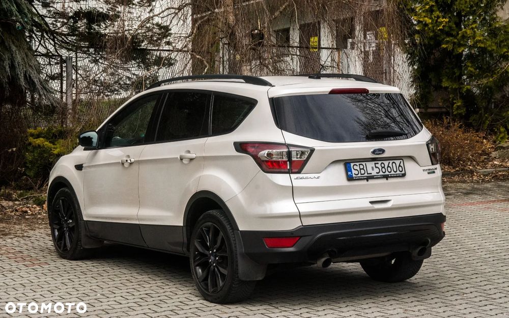 Ford Escape - 9