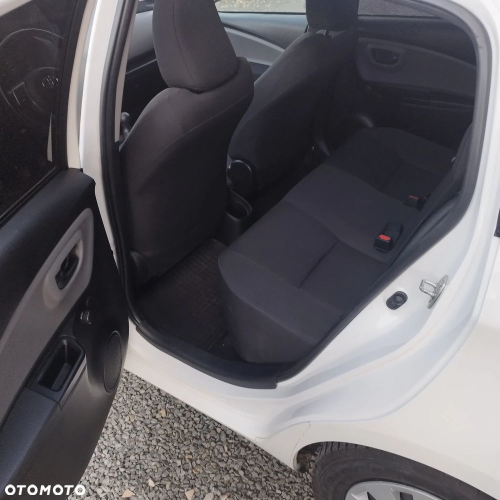 Toyota Yaris 1.0 Active EU6 - 6