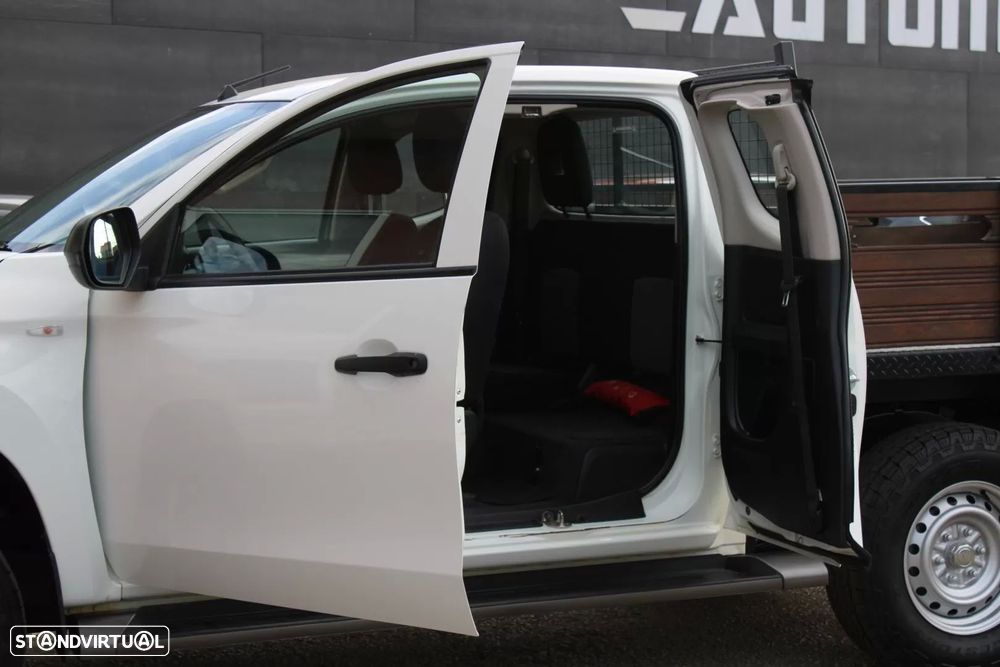 Mitsubishi L200 2.3 DI-D Space Cab Invite 4WD - 13