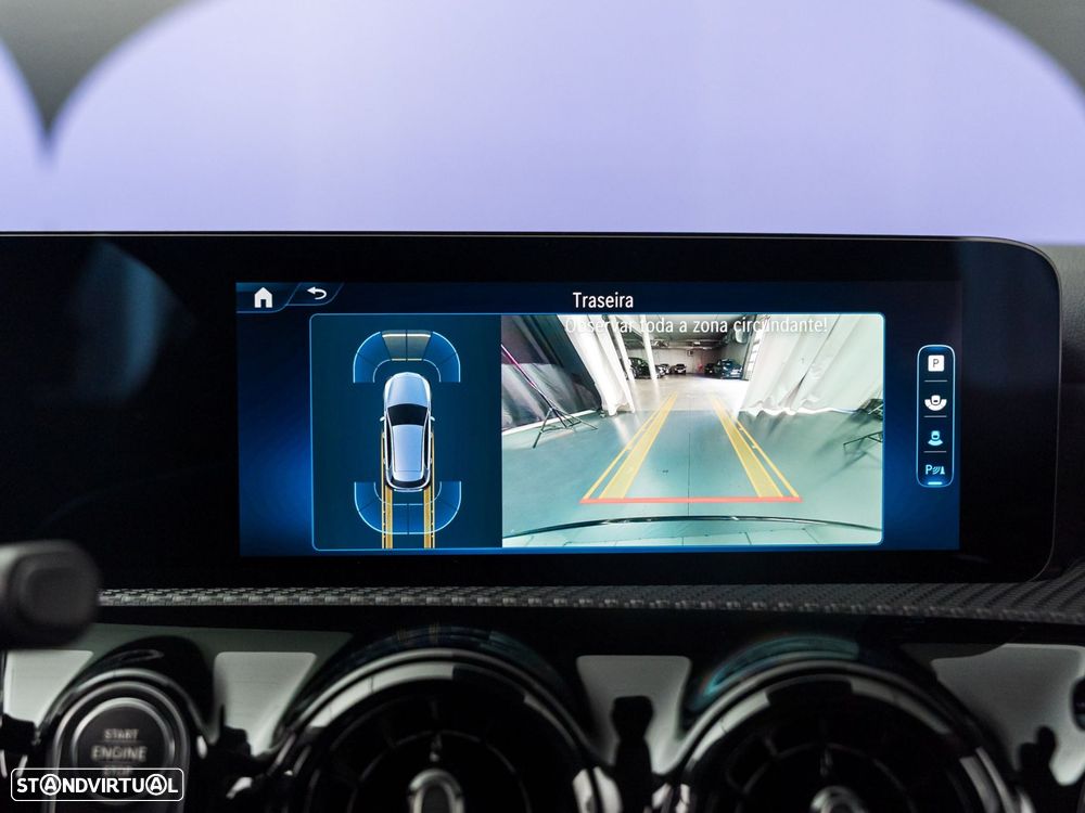 Mercedes-Benz A 250 e - 30