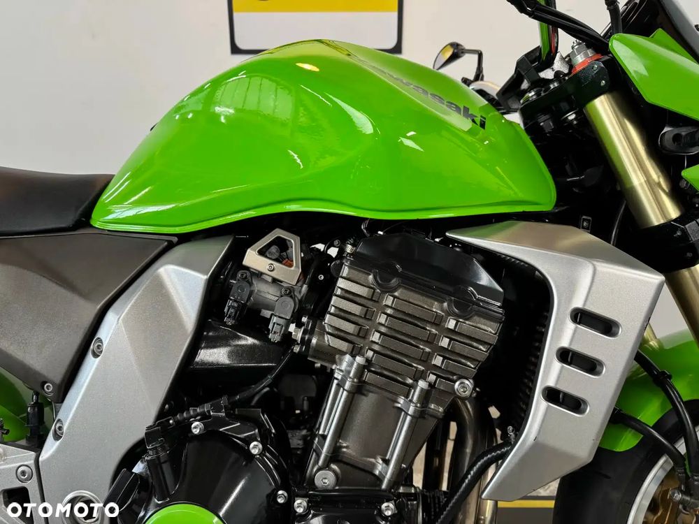 Kawasaki Z - 12