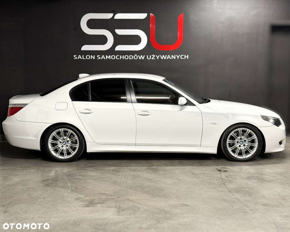 BMW Seria 5 540i Edition Sport - 12