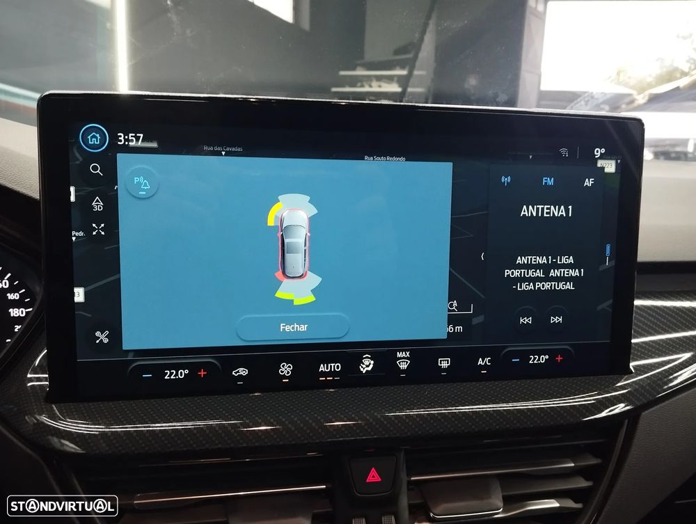 Ford Focus 1.0 EcoBoost MHEV ST-Line - 24