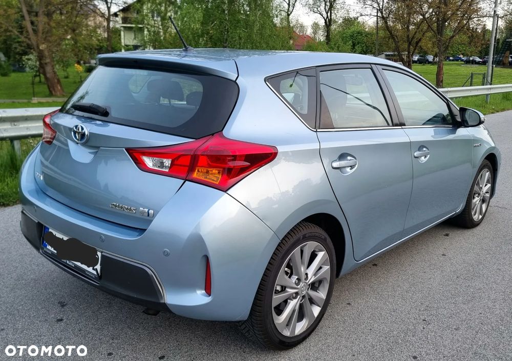 Toyota Auris 1.8 Hybrid Executive - 6