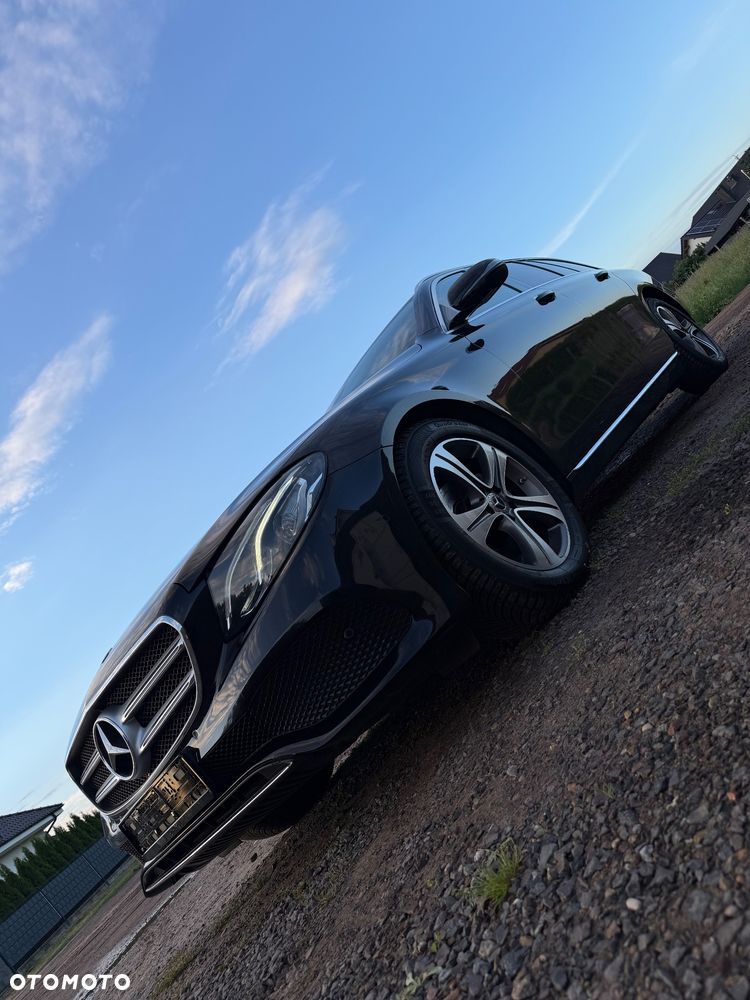 Mercedes-Benz Klasa E 220 d 9G-TRONIC Avantgarde - 22