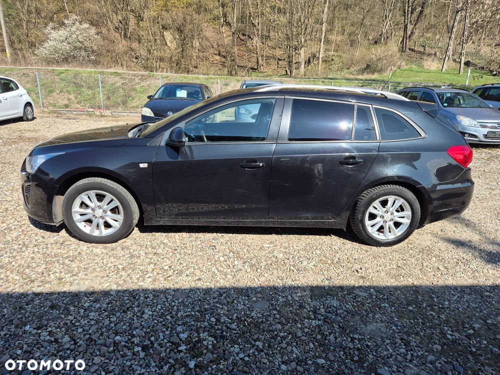 Chevrolet Cruze 1.6 - 8