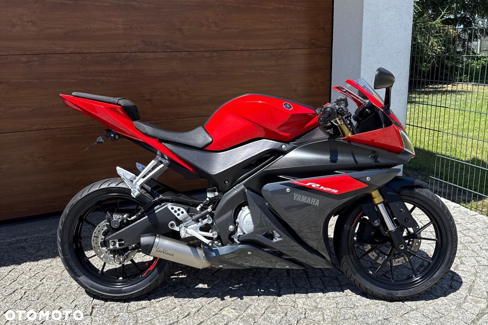 Yamaha YZF - 3