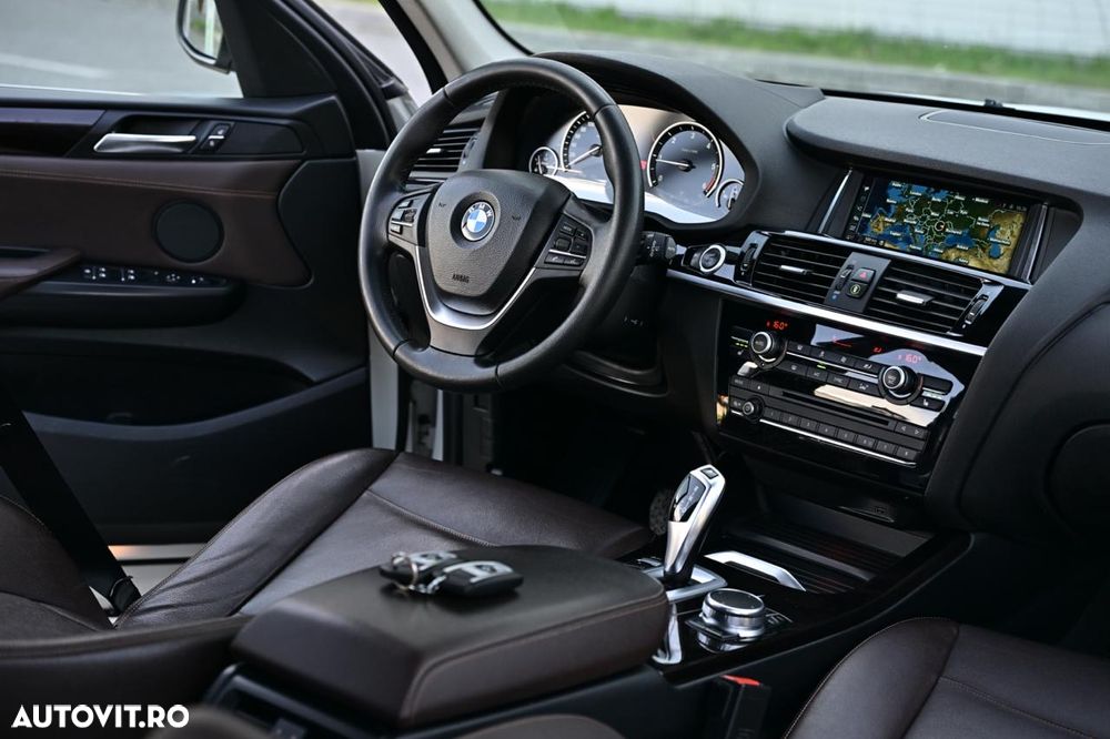BMW X3 xDrive20d AT xLine - 3