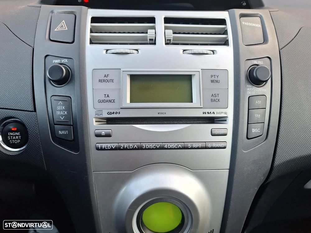 Toyota Yaris 1.0 VVT-i Sol High Pack - 24