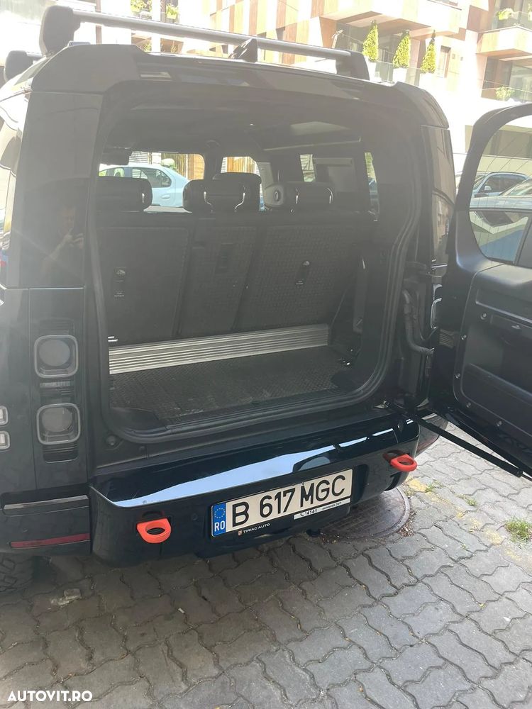 Land Rover Defender 90 3.0 D300 MHEV X - 6