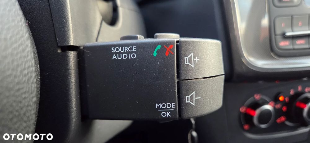 Dacia Sandero 1.0 SCe Ambiance - 21