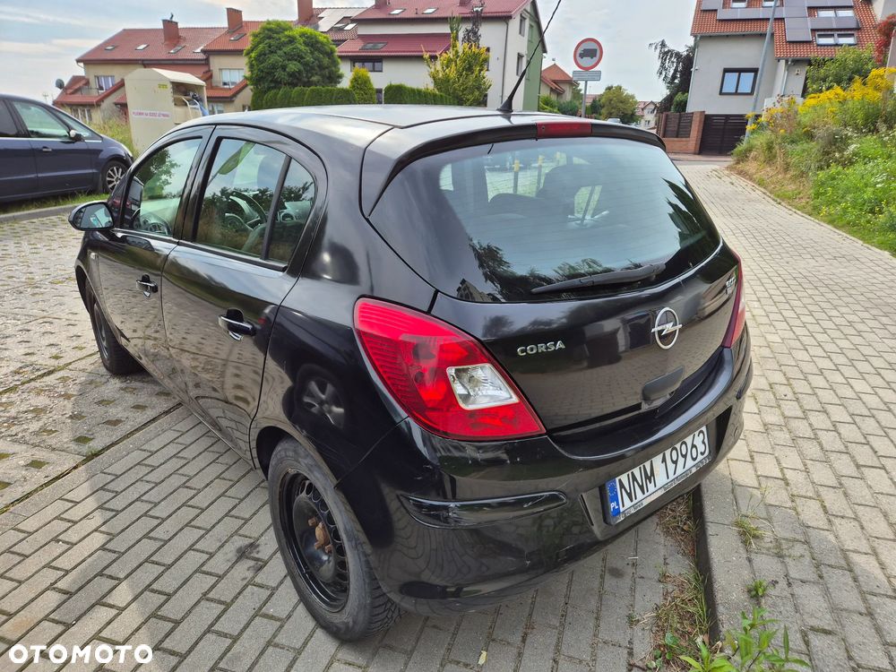 Opel Corsa 1.3 CDTI Essentia - 5