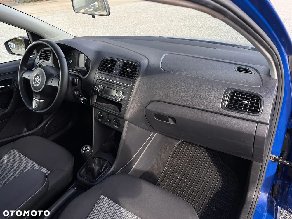 Volkswagen Polo 1.2 Comfortline - 19