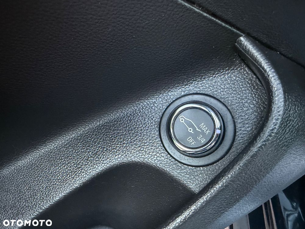 Opel Insignia 2.0 - 27