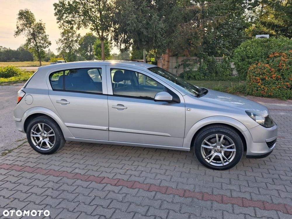 Opel Astra - 10