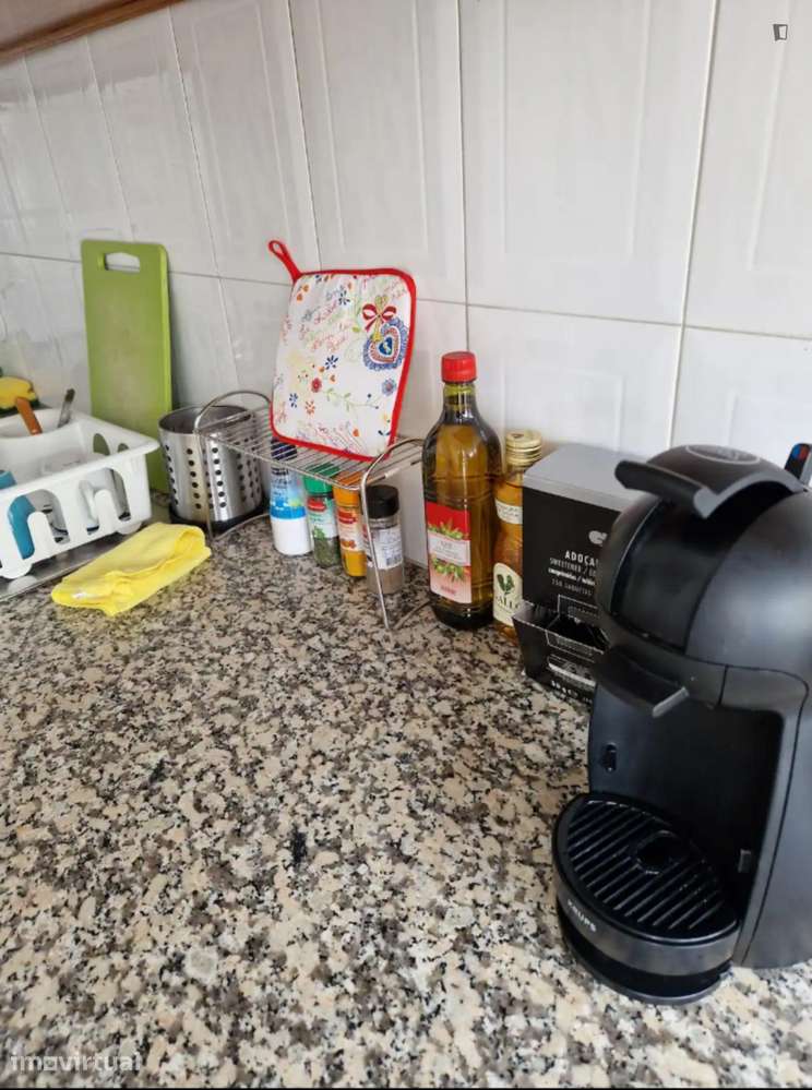 Quarto - localizado em Cedofeita Porto - Grande imagem: 5/14