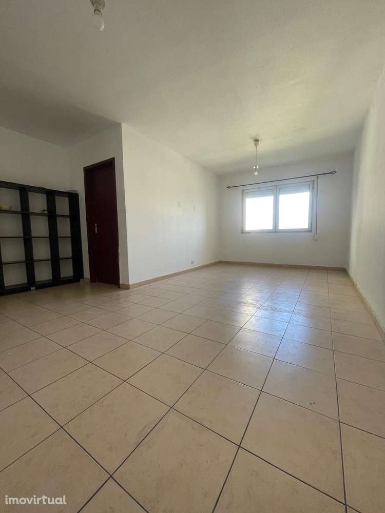 T3 com varanda para arrendamento em S. A. da Charneca – Barreiro. - Grande imagem: 5/5