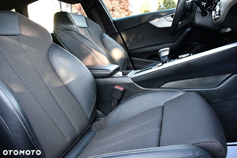 Audi A4 Avant 40 TFSI S tronic S line - 23