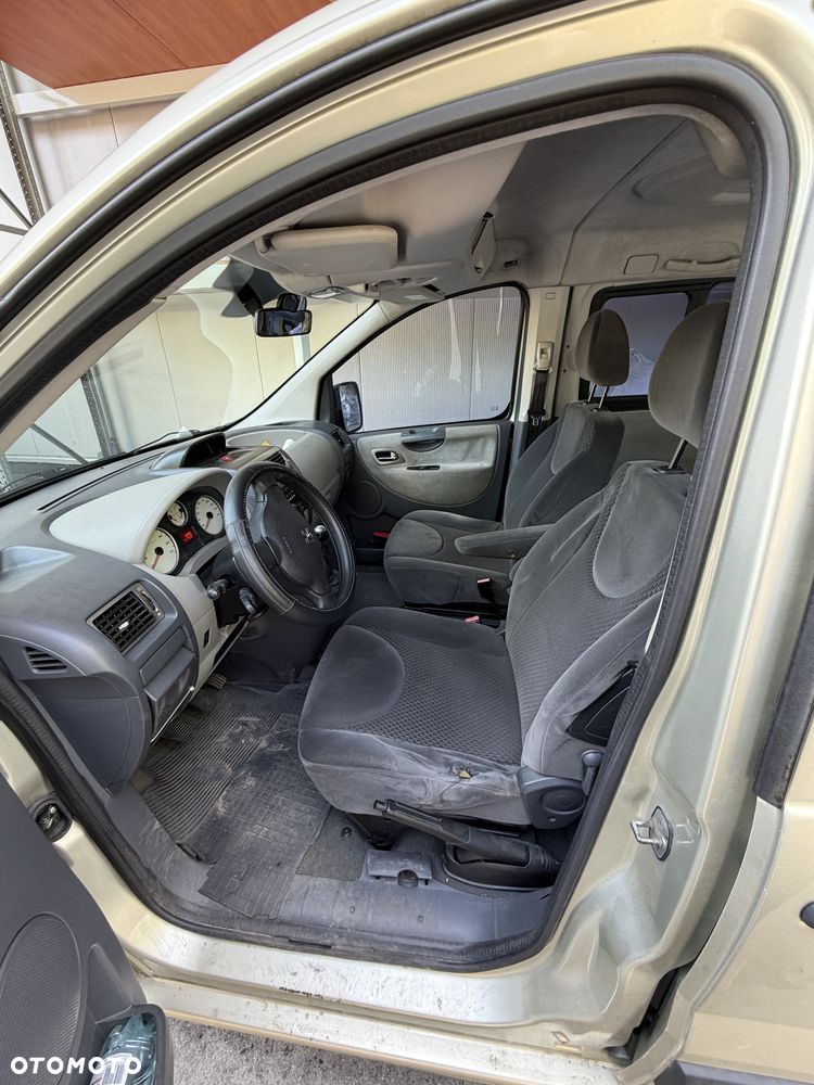 Peugeot Expert - 9