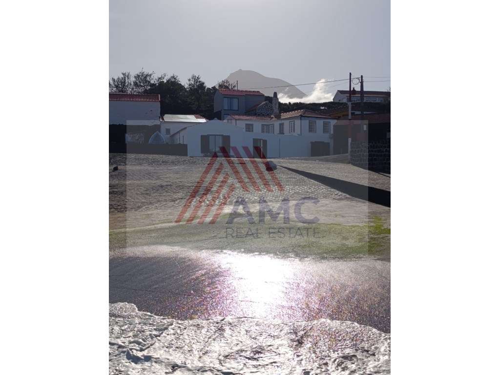 VENDE-SE MORADIA 'FISHERMAN'S RETREAT' ILHA DO PICO - Grande imagem: 2/45