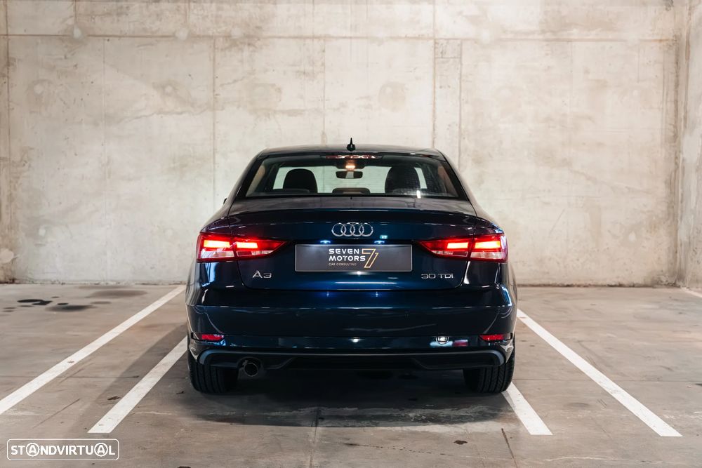 Audi A3 Limousine 30 TDI Design - 14