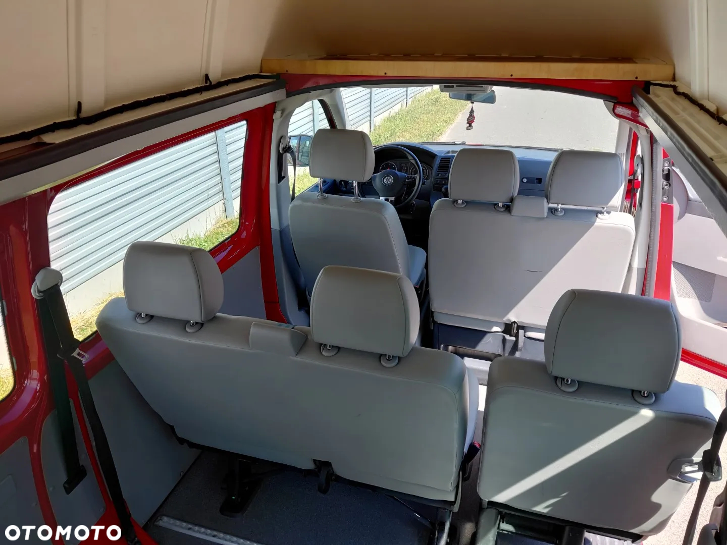 Volkswagen Transporter - 16