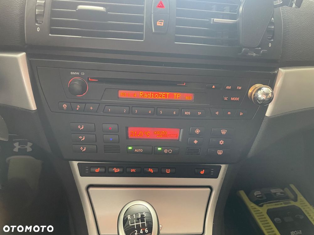 BMW X3 2.0d - 10