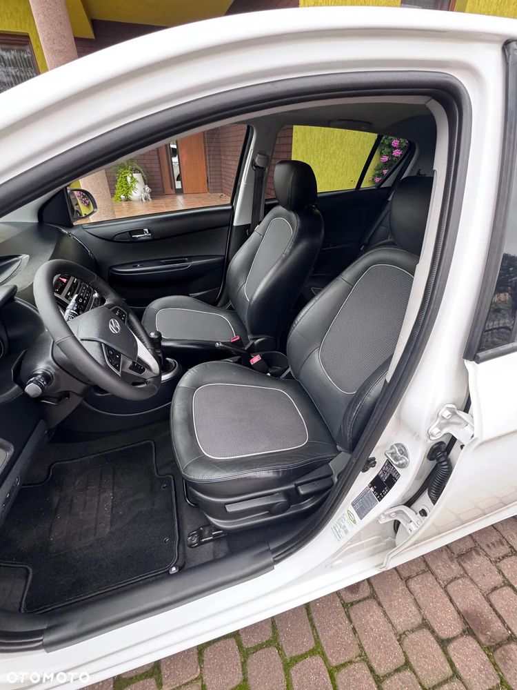 Hyundai i20 - 9