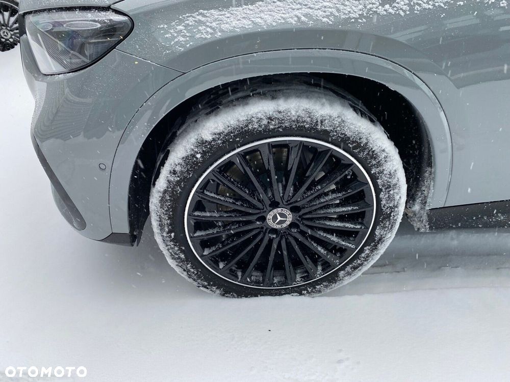 Mercedes-Benz GLC - 7