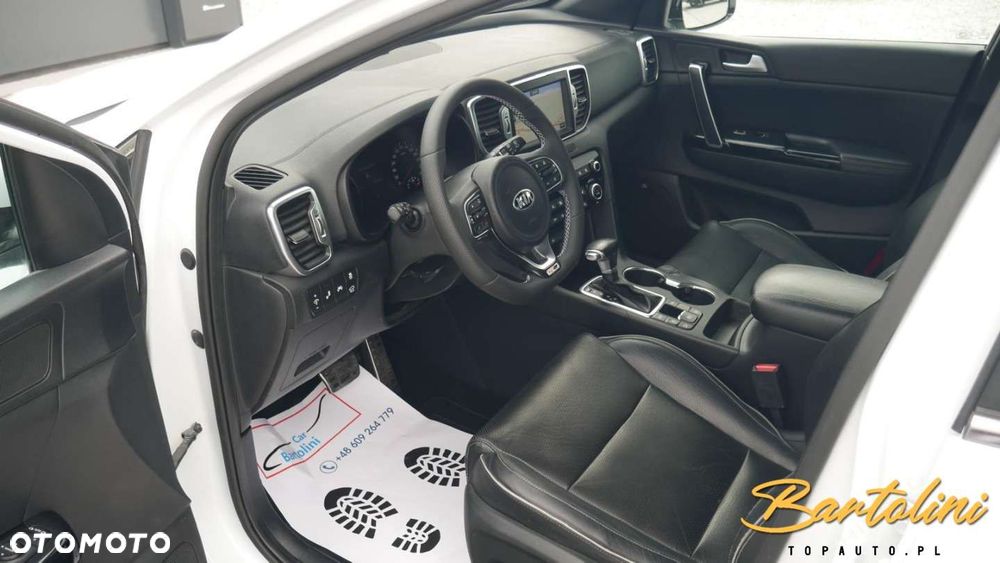 Kia Sportage - 14