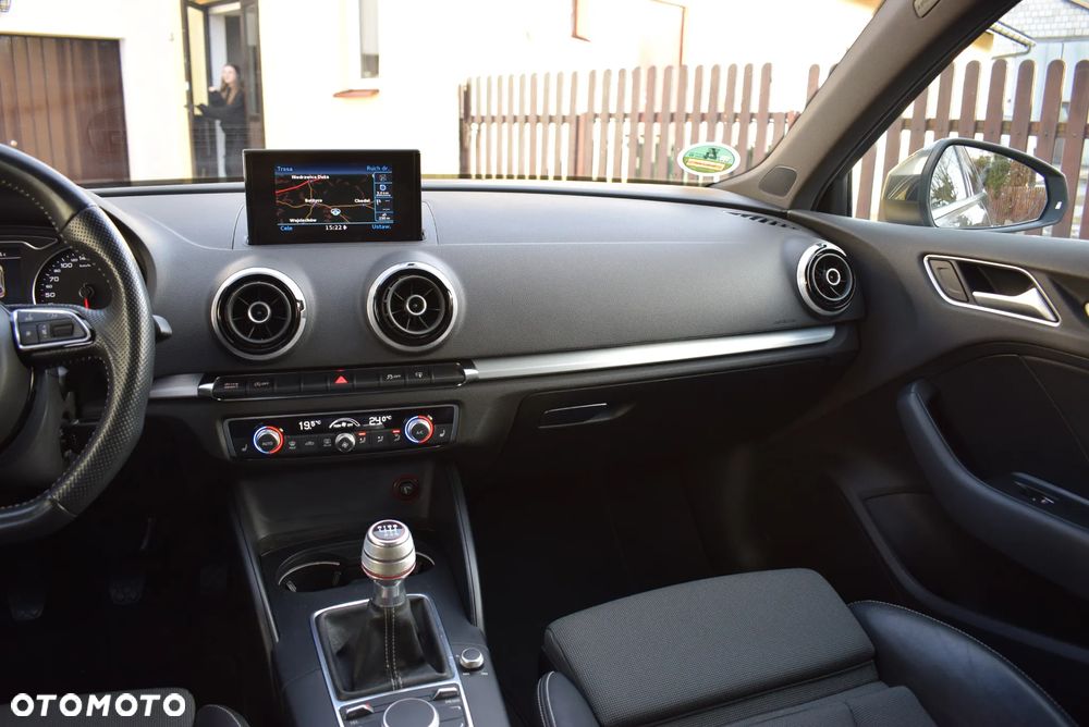 Audi A3 Sportback 2.0 TDI (clean diesel) S line Sportpaket - 21