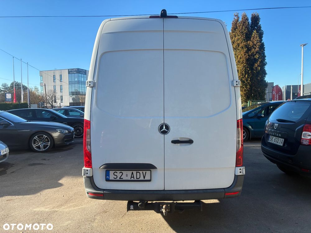 Mercedes-Benz SPRINTER - 5