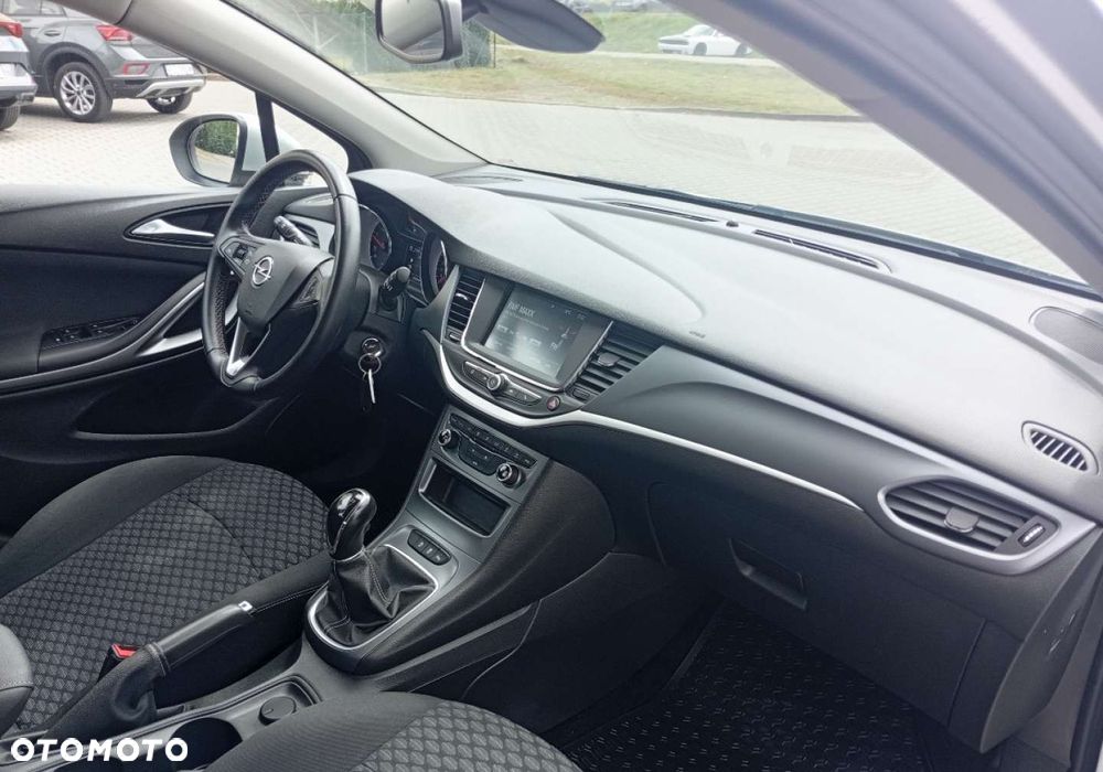 Opel Astra - 14