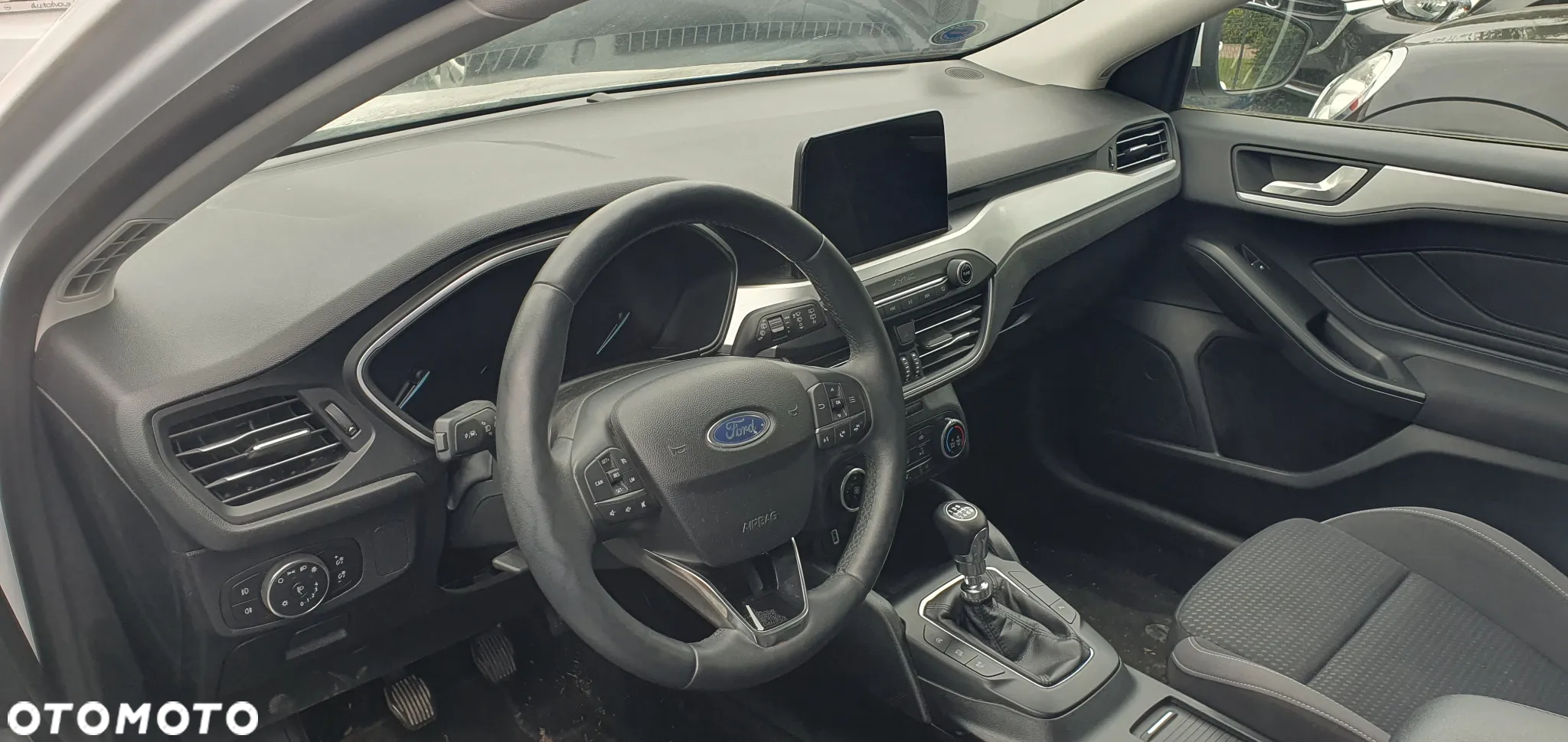 Ford Focus 1.0 EcoBoost Start-Stopp-System COOL&CONNECT - 8