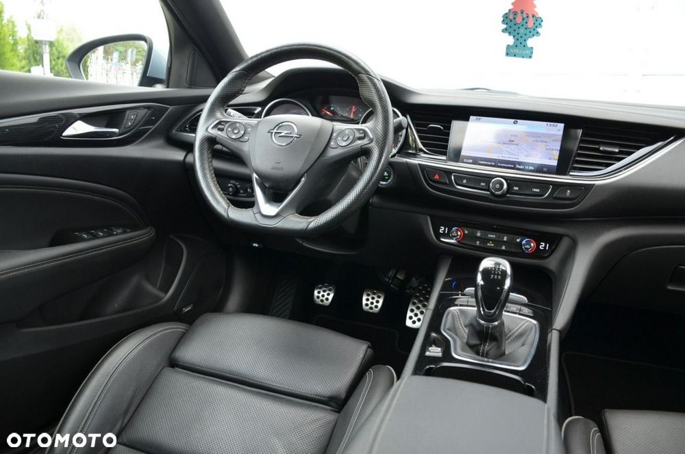 Opel Insignia - 29
