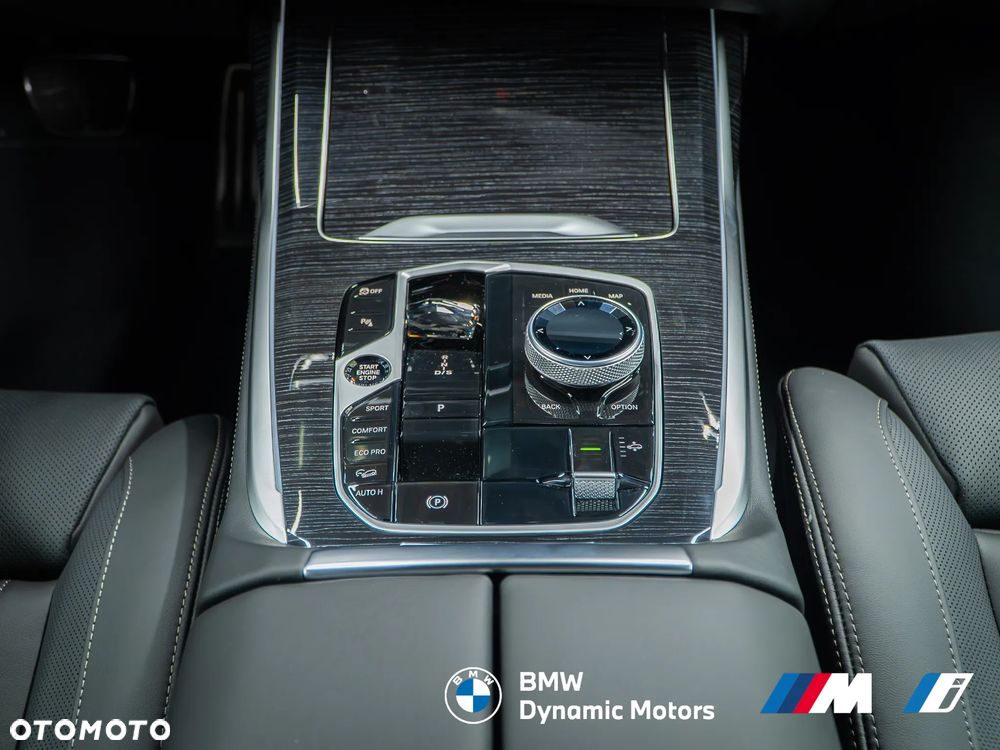 BMW X7 xDrive40i - 30