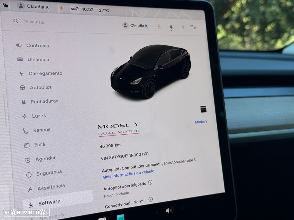 Tesla Model Y Performance Dual Motor AWD - 17