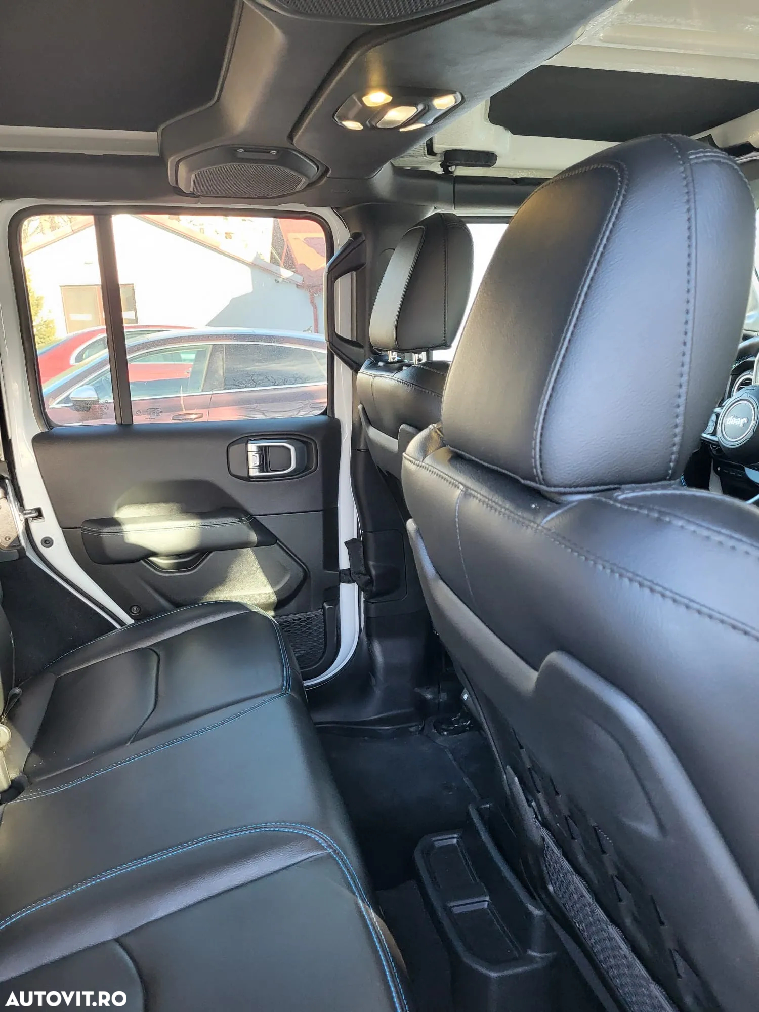 Jeep Wrangler 2.0 4xe AT8 PHEV Rubicon - 5