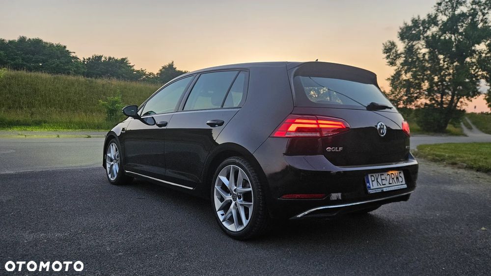 Volkswagen Golf 1.5 TSI BMT Comfortline DSG - 26
