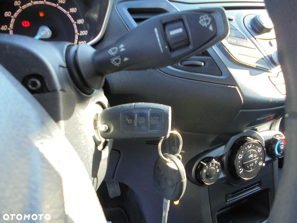 Ford Fiesta 1.25 Ambiente - 20