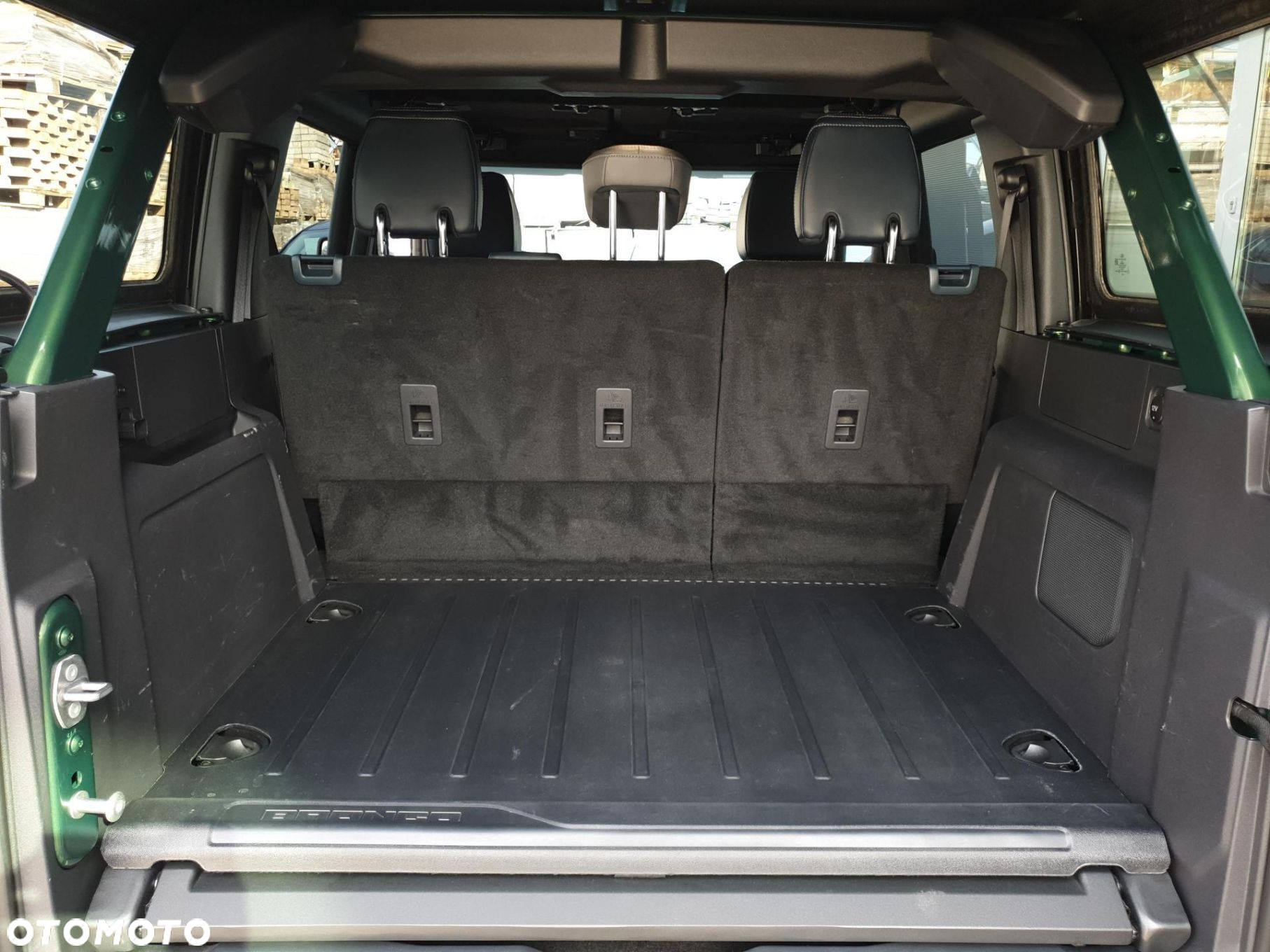 Ford Bronco 2.7 EcoBoost 4WD Outer Banks - 29