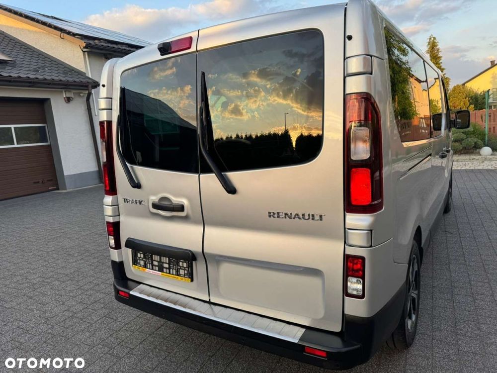 Renault Trafic - 19