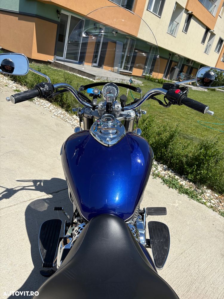 Triumph Bonneville - 14