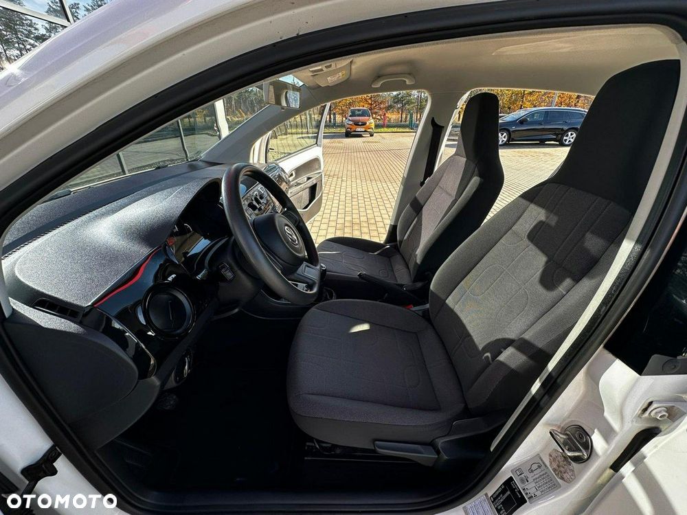 Volkswagen up! 1.0 move - 11